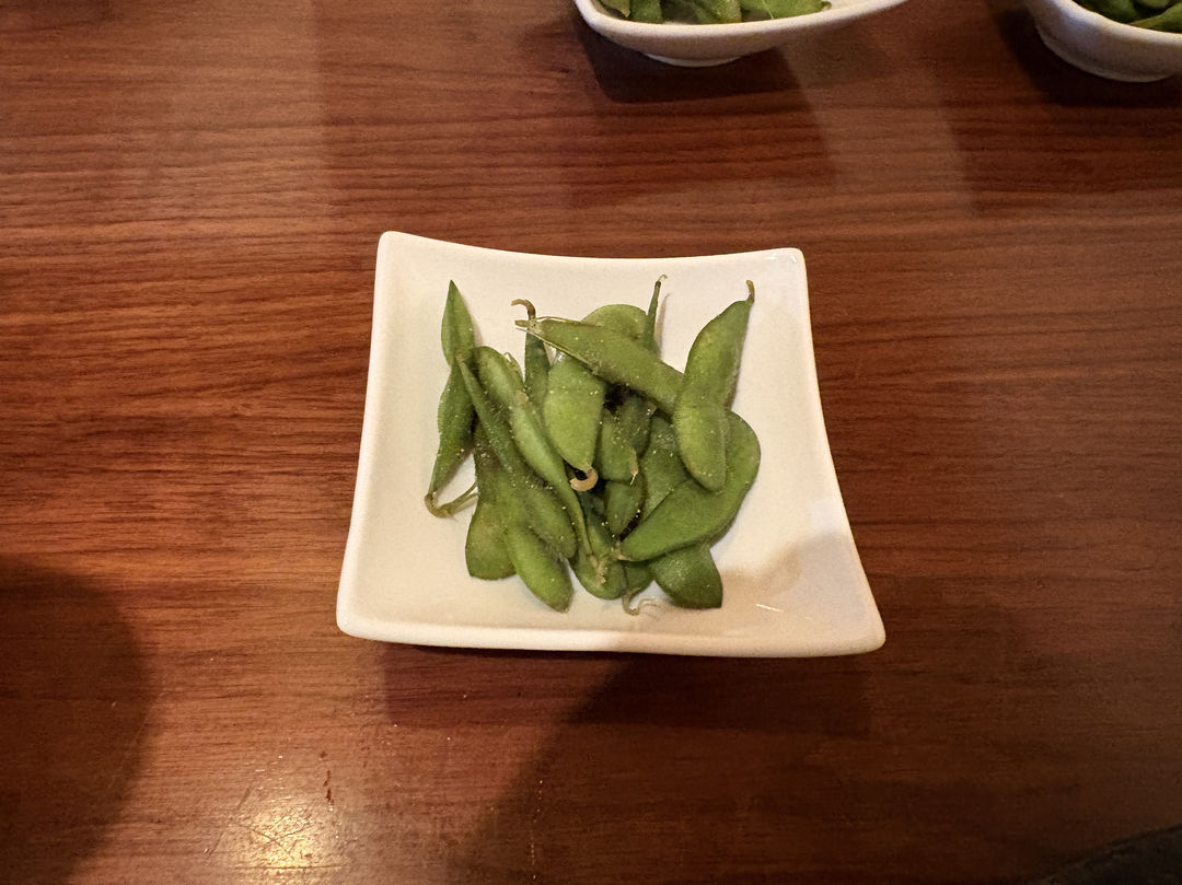 世三味のコースで出た枝豆