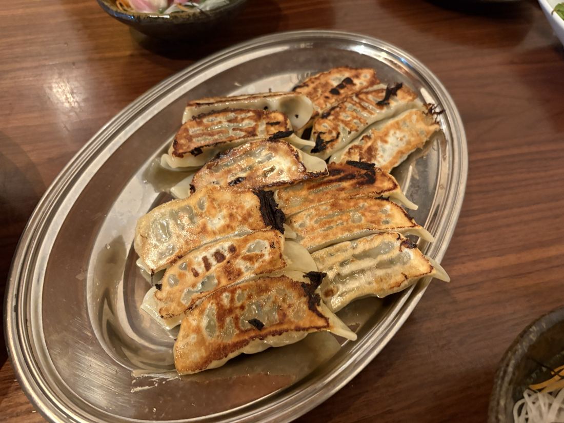 世三味のコースで出た焼き餃子